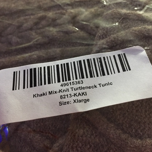 🎉CLOSEOUT🎉LOWEST PRICE🎉NWT Kaki Shirt🍂 - Picture 2 of 2